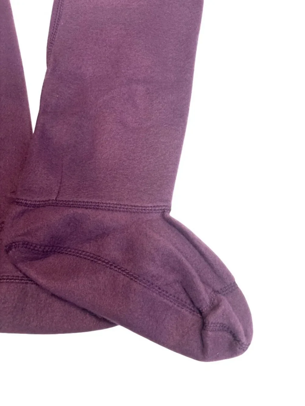 Chinese Laundry Rain Boot Sock Liner, Size M (fits shoes 5-7) Aubergine color
